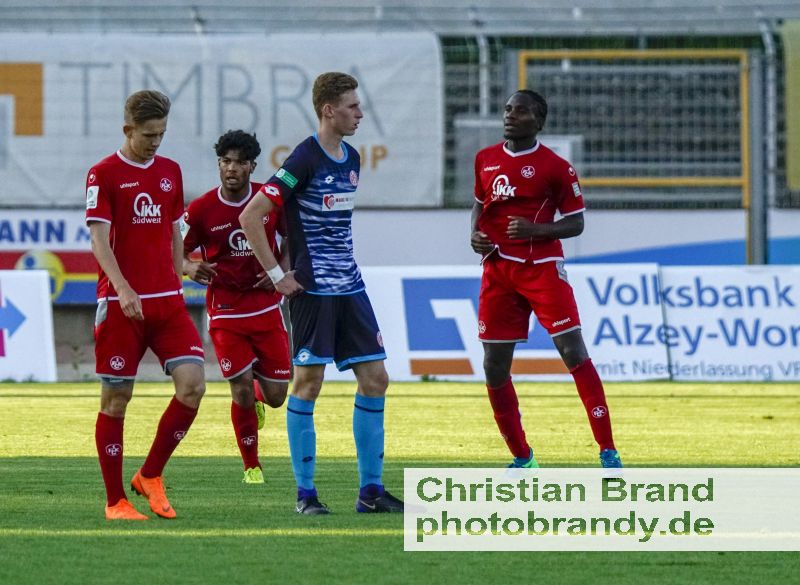 A-Junioren IKK-Südwest-Verbandspokal Endspiel 2018 (chb-20180509-1838-7167.jpg)